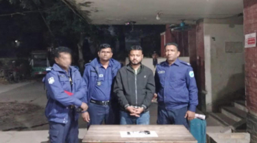 বোয়ালমারীতে অবৈধ অস্ত্র ও গুলিসহ যুবদল নেতা গ্রেপ্তার