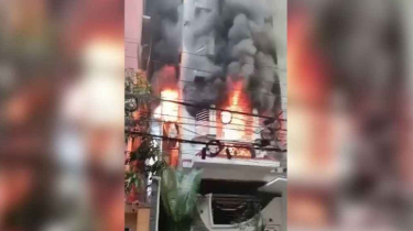 রাজধানীতে ভবনে অগ্নিকাণ্ড, প্রাণ গেল ৩ জনের
