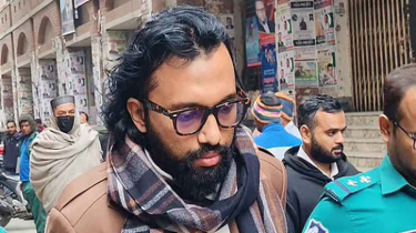 একটি আমার আসল এনআইডি, আর অন্য দুটি গার্লফ্রেন্ড নিয়ে হোটেলে যাওয়ার জন্য একটি আমার আসল এনআইডি, আর অন্য দুটি গার্লফ্রেন্ড নিয়ে হোটেলে যাওয়ার জন্য