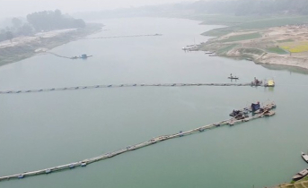 সাঘাটায় অবাধে চলছে নদী থেকে বালু উত্তোলন