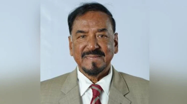 রাষ্ট্রপতি সাহাবুদ্দিনের পদত্যাগপত্র গ্রহণ, ভারপ্রাপ্ত রাষ্ট্রপতির দায়িত্ব নিলেন স্পিকার হাফিজ রাষ্ট্রপতি সাহাবুদ্দিনের পদত্যাগপত্র গ্রহণ, ভারপ্রাপ্ত রাষ্ট্রপতির দায়িত্ব নিলেন স্পিকার হাফিজ