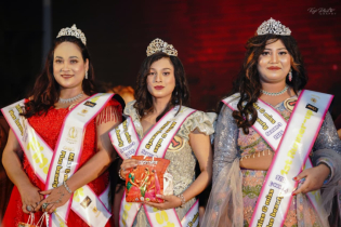 মিস অ্যান্ড মিসেস প্লাস বিউটি সিজন-৩’-এর মুকুট জিতলেন ওয়াফিয়া সাদিকা মিস অ্যান্ড মিসেস প্লাস বিউটি সিজন-৩’-এর মুকুট জিতলেন ওয়াফিয়া সাদিকা