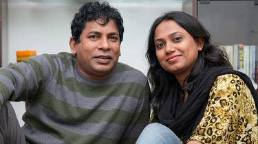 কলকাতায় মোশাররফ করিমকে ঘিরে গুঞ্জন, ‘অপ্রীতিকর ঘটনা’ ঘটার দাবি নাকচ অভিনেতার কলকাতায় মোশাররফ করিমকে ঘিরে গুঞ্জন, ‘অপ্রীতিকর ঘটনা’ ঘটার দাবি নাকচ অভিনেতার