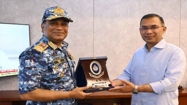 গণভবনে প্রধানমন্ত্রীর সঙ্গে সাক্ষাৎ করলেন কোস্টগার্ড মহাপরিচালক গণভবনে প্রধানমন্ত্রীর সঙ্গে সাক্ষাৎ করলেন কোস্টগার্ড মহাপরিচালক