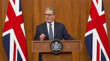 যুক্তরাষ্ট্র-ইসরায়েলের হামলায় যুক্ত না হওয়ার সিদ্ধান্তে ব্রিটিশ প্রধানমন্ত্রী