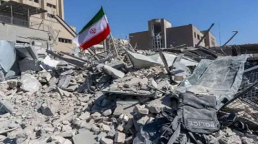 আজ রাতেই ইরানে সর্বোচ্চ হামলার হুঁশিয়ারি মার্কিন প্রতিরক্ষামন্ত্র