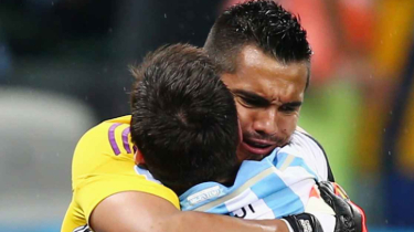 আর্জেন্টিনার শীর্ষ গোলরক্ষকের অবসর ঘোষণা