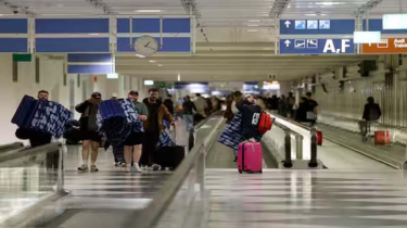 Australia Temporarily Suspends Entry for Iranian Tourist Visa Holders