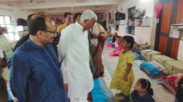 ঈদের দিনে রাজধানীর সরকারি শিশু পরিবার পরিদর্শন করলেন সমাজকল্যাণ মন্ত্রী