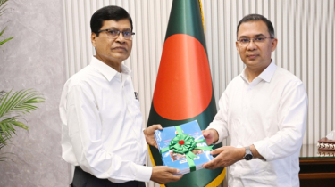 প্রধানমন্ত্রীর কাছে পেশ করা সিএজি’র অডিট রিপোর্টে ‘বালিশ কাণ্ড’ দুর্নীতির তথ্য