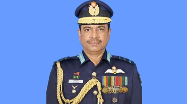 দুর্নীতির মামলায় কাতারে গ্রেপ্তার বিমানবাহিনীর সাবেক প্রধান শেখ আব্দুল হান্নান দুর্নীতির মামলায় কাতারে গ্রেপ্তার বিমানবাহিনীর সাবেক প্রধান শেখ আব্দুল হান্নান