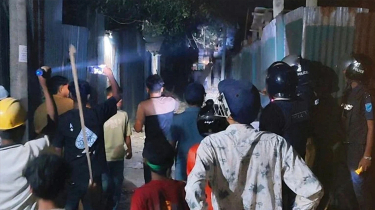 ভৈরবে দুই পক্ষের তিন ঘণ্টার সংঘর্ষ, পুলিশ সদস্যসহ আহত ১৫ ভৈরবে দুই পক্ষের তিন ঘণ্টার সংঘর্ষ, পুলিশ সদস্যসহ আহত ১৫