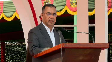 জাতীয় পতাকার মর্যাদা রক্ষা প্রতিটি সৈনিকের পবিত্র দায়িত্ব: প্রধানমন্ত্রী জাতীয় পতাকার মর্যাদা রক্ষা প্রতিটি সৈনিকের পবিত্র দায়িত্ব: প্রধানমন্ত্রী