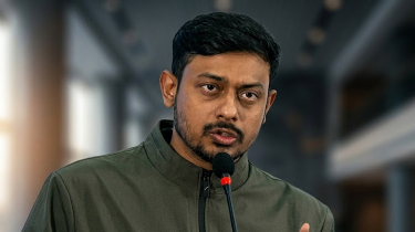 মুখে সবার আগে বাংলাদেশ, পরিবারের বেলায় আগে বিদেশে বন্দোবস্ত’: নাসিরুদ্দীন পাটওয়ারী মুখে সবার আগে বাংলাদেশ, পরিবারের বেলায় আগে বিদেশে বন্দোবস্ত’: নাসিরুদ্দীন পাটওয়ারী