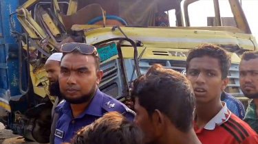 ব্রাহ্মণবাড়িয়ায় বাস-ট্রাক সংঘর্ষে নিহত ২, আহত ১০ ব্রাহ্মণবাড়িয়ায় বাস-ট্রাক সংঘর্ষে নিহত ২, আহত ১০