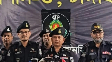 টাঙ্গাইলে অটোভ্যান ছিনতাইয়ের জন্য কিশোরকে হত্যা, মূলহোতাসহ গ্রেপ্তার ২ টাঙ্গাইলে অটোভ্যান ছিনতাইয়ের জন্য কিশোরকে হত্যা, মূলহোতাসহ গ্রেপ্তার ২
