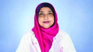 পদত্যাগ করলেন এমপি মিষ্টি
