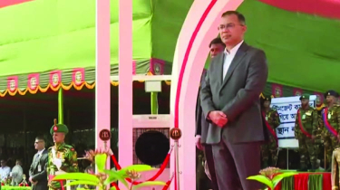 সেনাবাহিনীর ৭ ইউনিটকে জাতীয় পতাকা দিলেন প্রধানমন্ত্রী তারেক রহমান সেনাবাহিনীর ৭ ইউনিটকে জাতীয় পতাকা দিলেন প্রধানমন্ত্রী তারেক রহমান