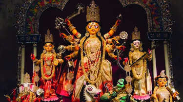 বিজয়া দশমী আজ, প্রতিমা বিসর্জনে শেষ হচ্ছে শারদীয় দুর্গোৎসব বিজয়া দশমী আজ, প্রতিমা বিসর্জনে শেষ হচ্ছে শারদীয় দুর্গোৎসব