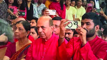 মহালয়ায় দুর্গাপূজার ক্ষণগণনা শুরু, ঢাকেশ্বরী মন্দিরে ভারতের হাইকমিশনার