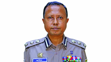 Additional DIG Abdullah Al Zahir Attached to Police Headquarters After DB Raid on His Rented Additional DIG Abdullah Al Zahir Attached to Police Headquarters After DB Raid on His Rented