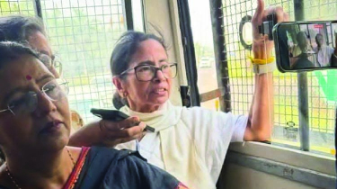 Mamata Banerjee Reportedly Detained During Sit-in in Delhi