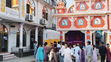 Mosque and Temple Share One Courtyard in Lalmonirhat, Symbolising Nearly Two Centuries of Mosque and Temple Share One Courtyard in Lalmonirhat, Symbolising Nearly Two Centuries of