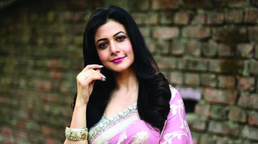 বিজেপির রাজ্যসভা প্রার্থী কোয়েল মল্লিক বিজেপির রাজ্যসভা প্রার্থী কোয়েল মল্লিক