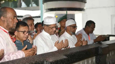 সিলেটে শাহজালালের মাজার জিয়ারত করলেন রাষ্ট্রপতি মির্জা ফখরুল