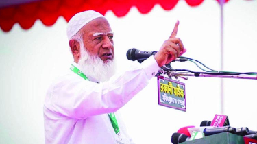 Shafiqur Rahman visits Radda Clinic, calls for legal action against those responsible Shafiqur Rahman visits Radda Clinic, calls for legal action against those responsible