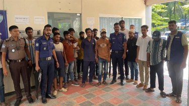 কক্সবাজারে এক দিনে ৩০ জন গ্রেপ্তার, চুরি-ছিনতাই ও মাদকবিরোধী অভিযান