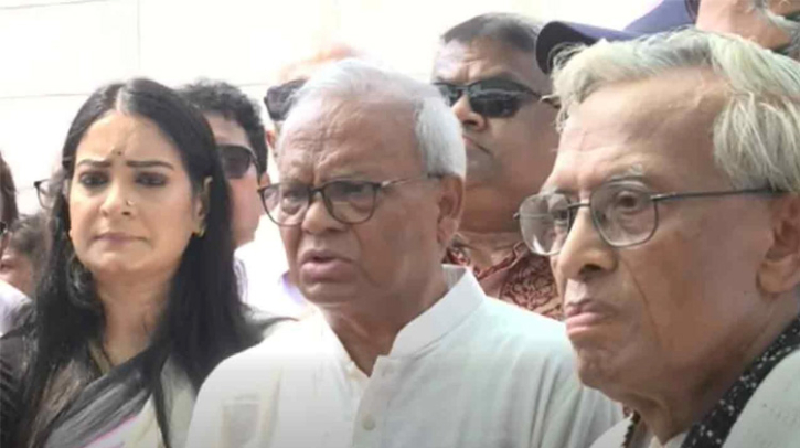 ধর্মীয় সম্প্রীতি ভাঙার ষড়যন্ত্র রুখে দেওয়ার আহ্বান রুহুল কবির রিজভীর